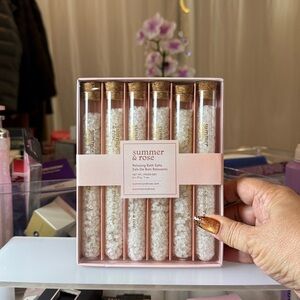 Summer And Rose, Relaxing Bath Salts